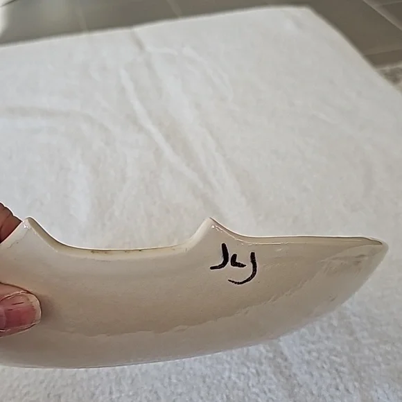 Vintage Set of 4 Bowls - Picture 6 of 12